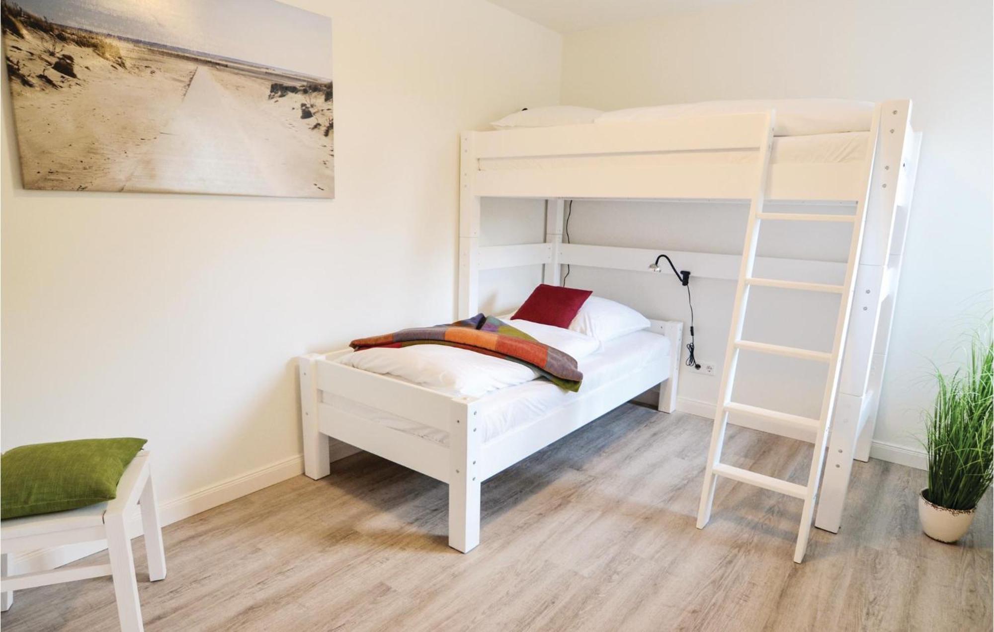 5 Bedroom Beautiful Home In Ockholm מראה חיצוני תמונה