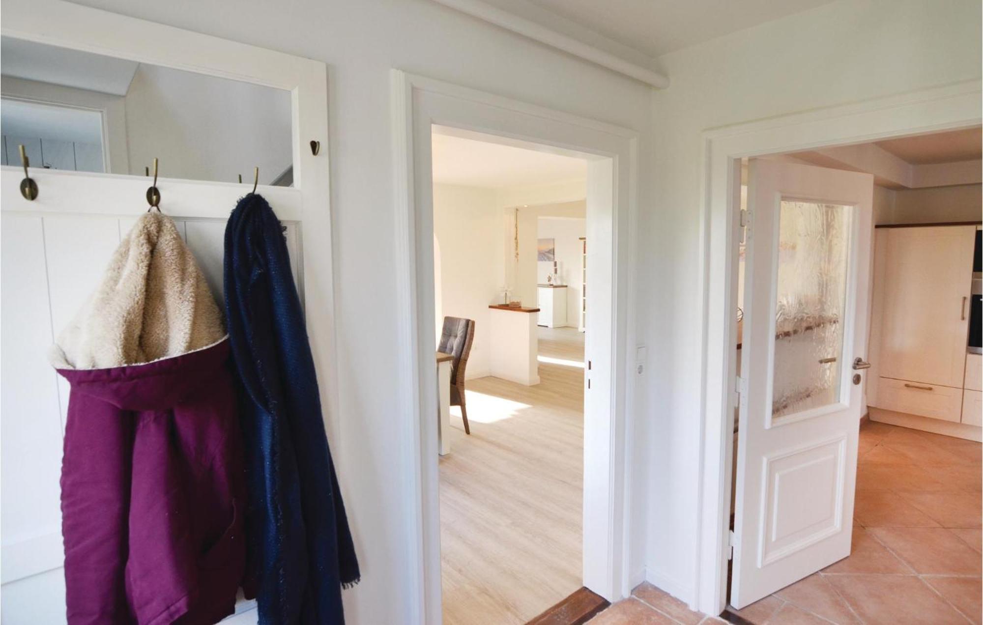 5 Bedroom Beautiful Home In Ockholm מראה חיצוני תמונה