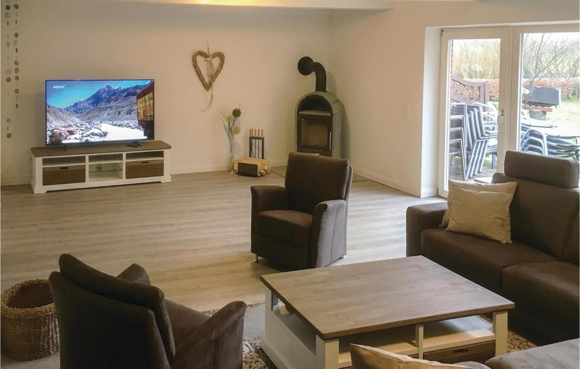 5 Bedroom Beautiful Home In Ockholm מראה חיצוני תמונה